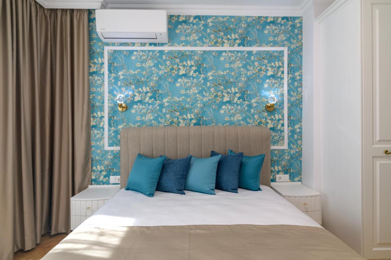 Лукс На Море Luxury Apartment In Downtown With Garage Varna Exterior foto