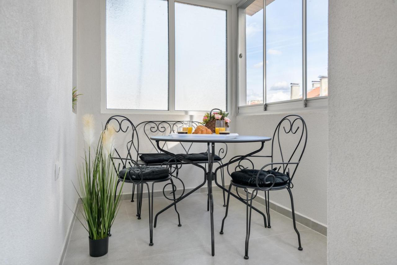 Лукс На Море Luxury Apartment In Downtown With Garage Varna Exterior foto
