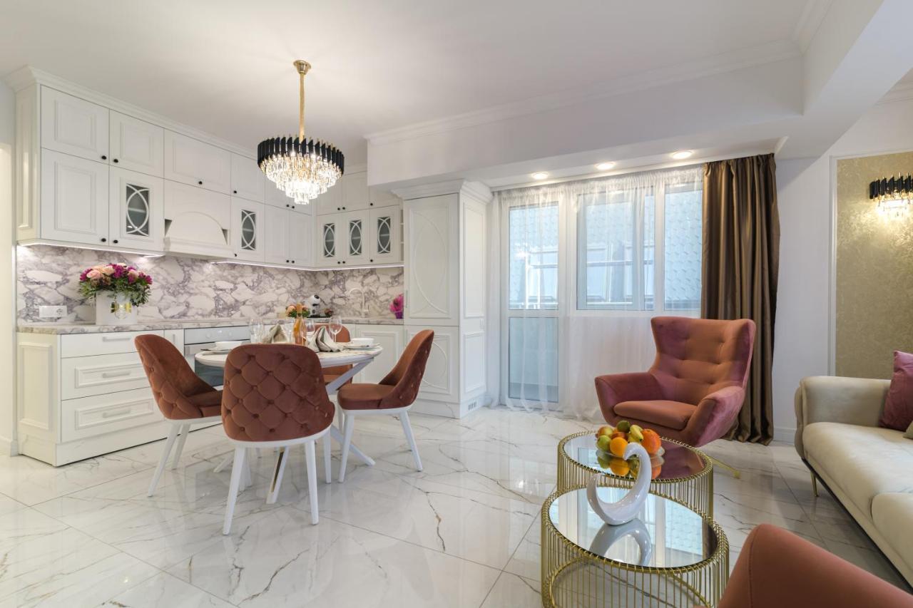 Лукс На Море Luxury Apartment In Downtown With Garage Varna Exterior foto